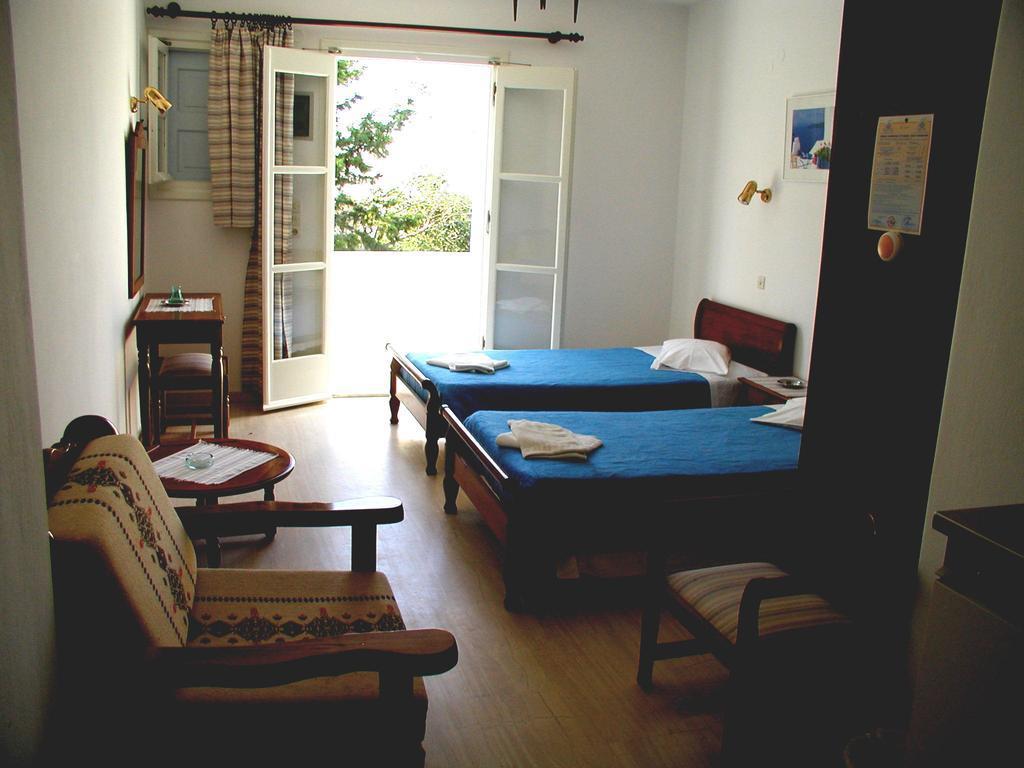 Elena Studios & Suites Ornos  Exterior photo