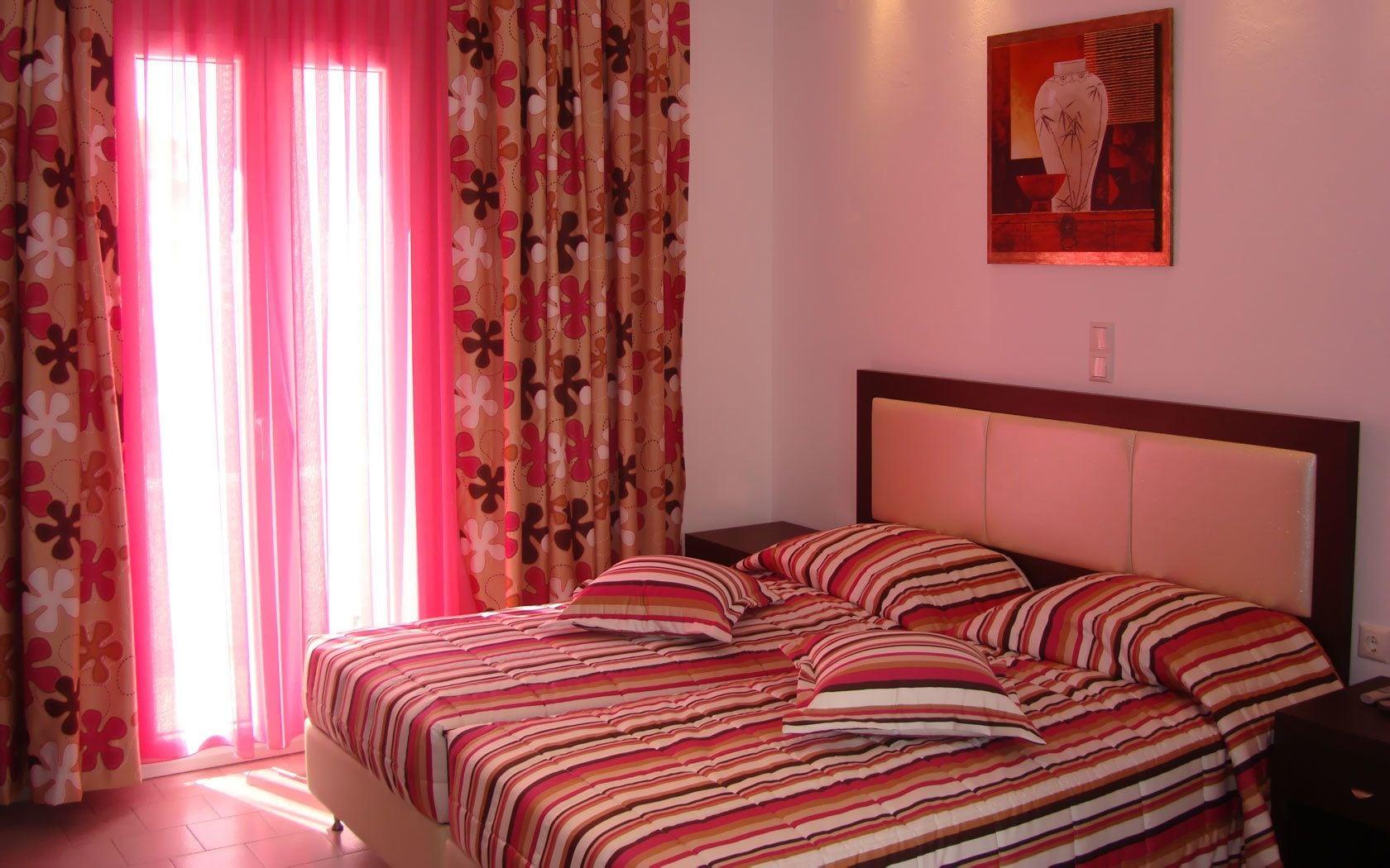 Elena Studios & Suites Ornos  Exterior photo